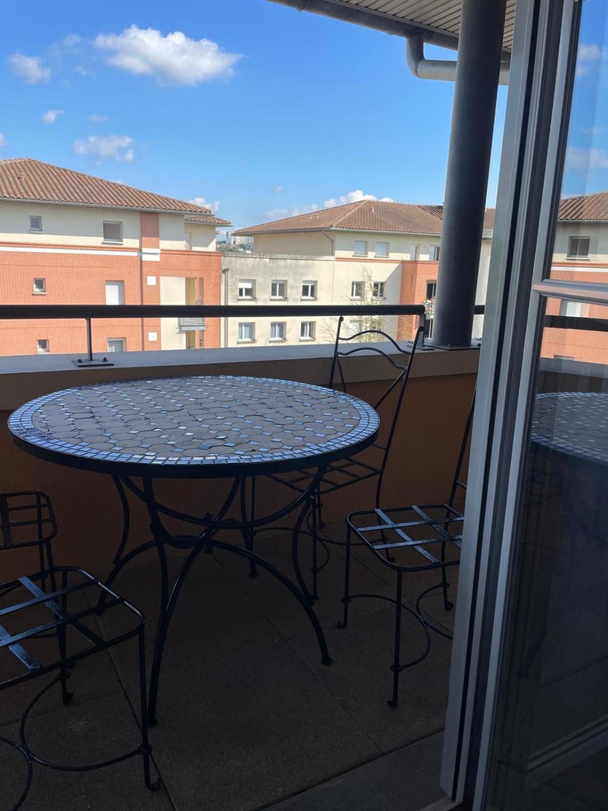 City Rose T2 Calme , Parking Prive, Piscine, Tout Confort Apartment Toulouse Exterior photo